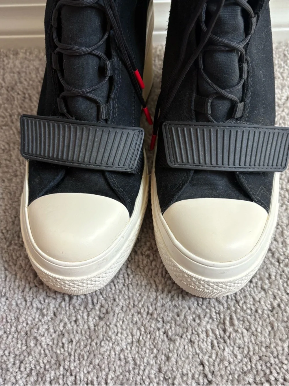 Converse Women's Chuck Taylor All Star GR82 Extra-High Top Boots - Picture 10 of 14